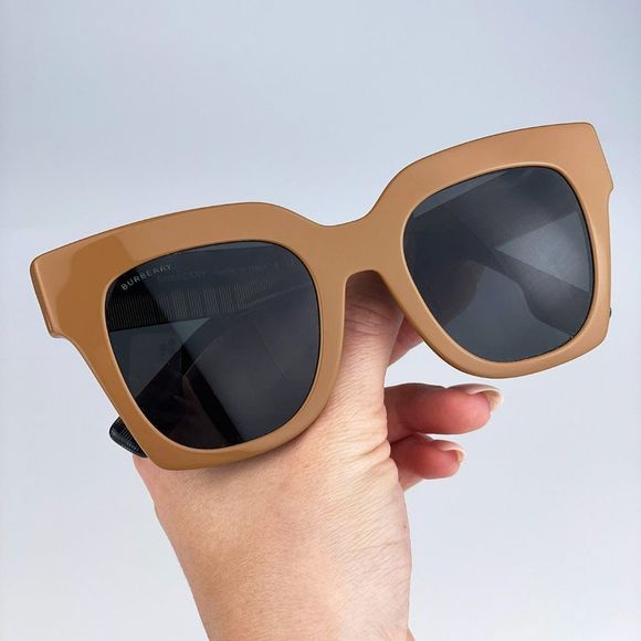 Burberry BE4364 KITTY 404287 BRAND NEW Sunglasses Beige Grey Gradient Unisex - Picture 4 of 11